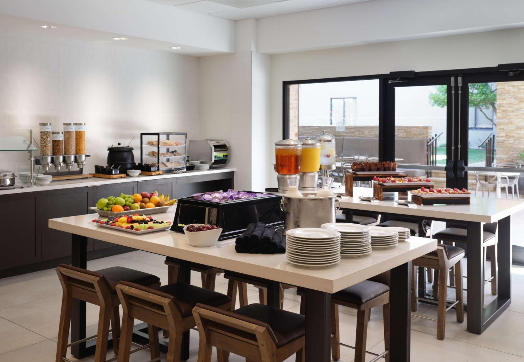 Hilton Garden Inn Las Colinas Irving Eksteriør bilde
